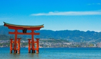 Il celebre Torii di Miyajima