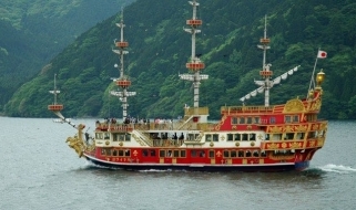 L'imperdibile crociera sul Lago Ashi Tour del Giappone - L'imperdibile crociera sul Lago Ashi