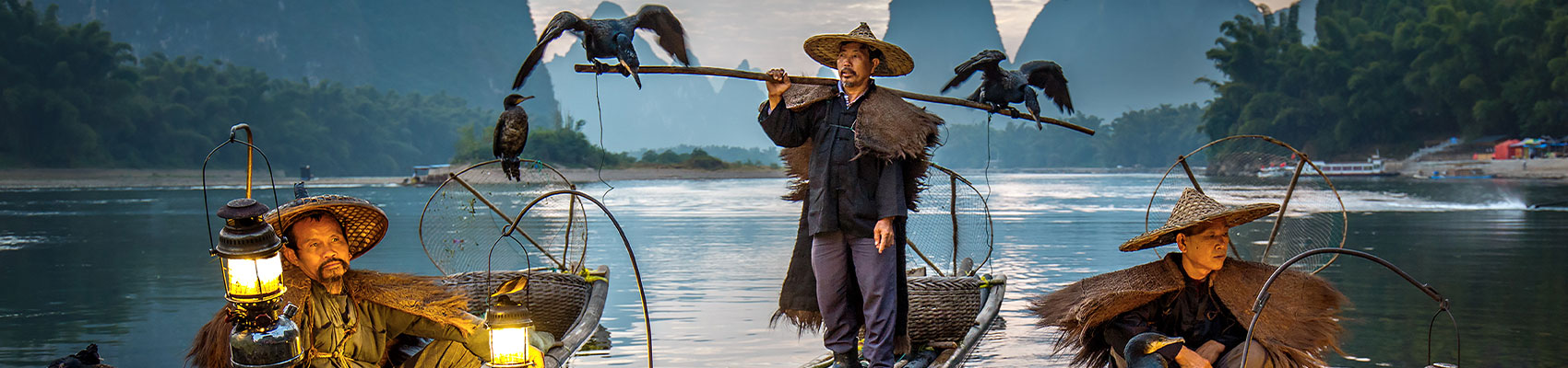 <span>In viaggio tra passato e futuro</span><h2>Cina</h2><div>Scopri la Cina con Originaltour</div>