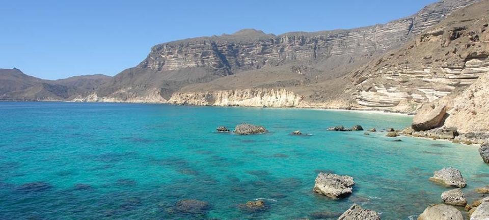Immagine del mare dell'Oman fotografato durante il tour 7 giorni tra Musandam e Salalah
