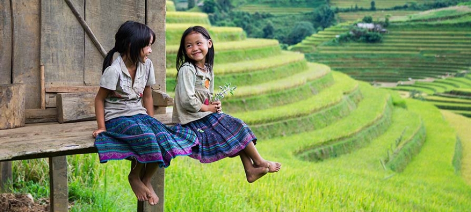 Bambine vietnamiti fotografate durante il viaggio a Sapa in Vietnam