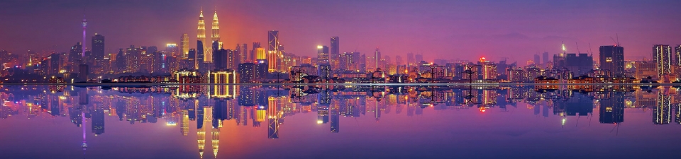 Skyline di Kuala Lumpur dal viaggio di gruppo in Asia