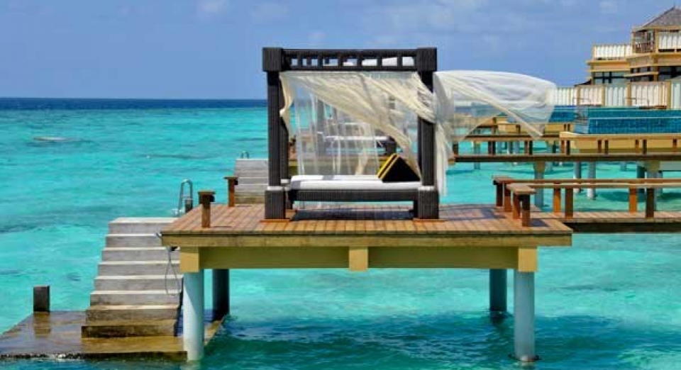 Atollo alle Maldive di Ari - Angaga Island Resort