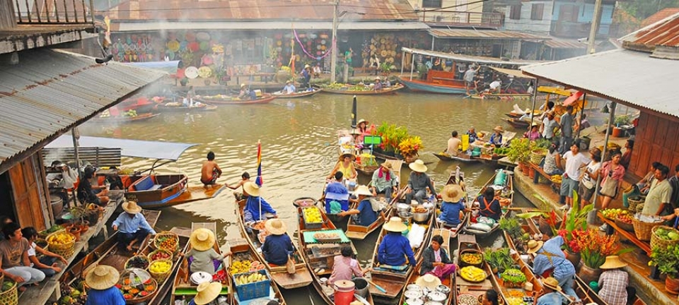 Evento immortalato durante la scoperta delle culture nel viaggio tra Kuala Lumpur, Singapore e Bangkok