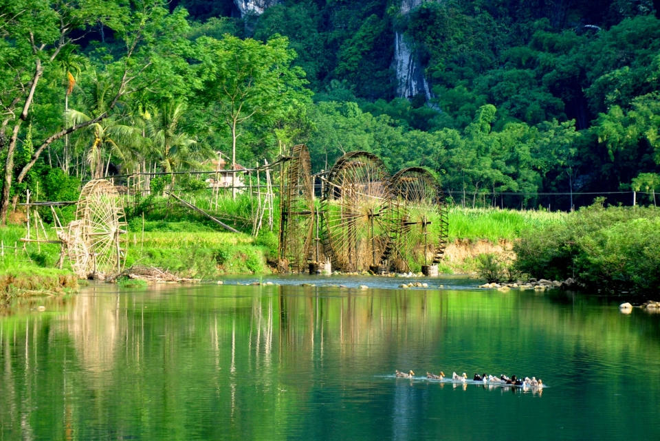 natura fotograta durante l'estensione viaggio a Pu Luong