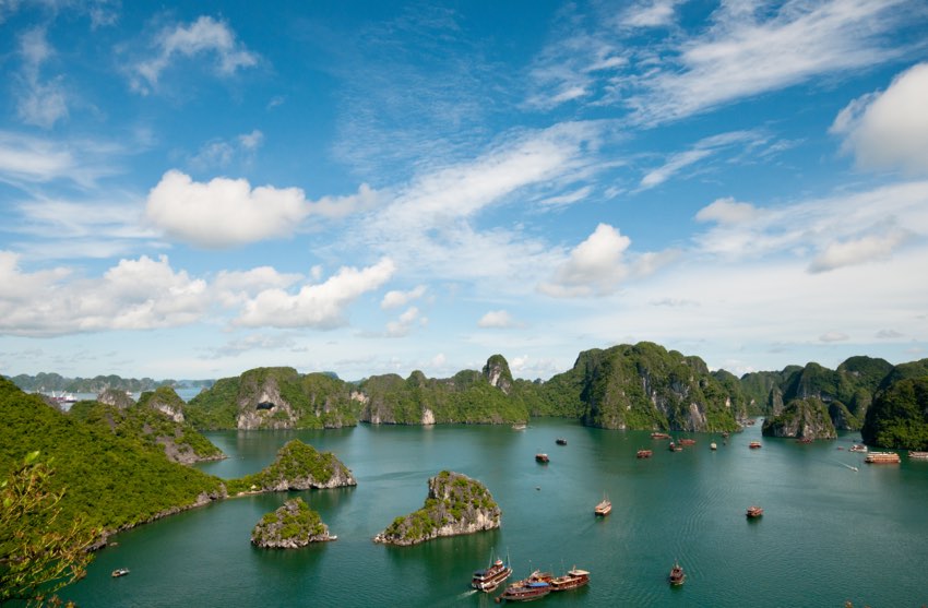 Costa fotografata durante il tour Vietnam e Cambogia di 12 giorni
