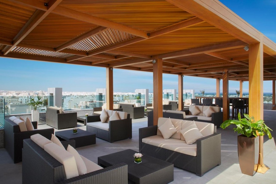 Foto del terrazzo del Royal Tulip, hotel business a Muscat