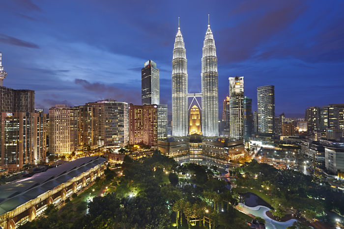 Foto delle Petronas Towers, una delle cose da vedere a Kuala Lumpur più importanti