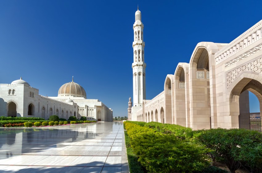 Foto agli archi arabici della città di Muscat fatta durante il viaggio in Oman