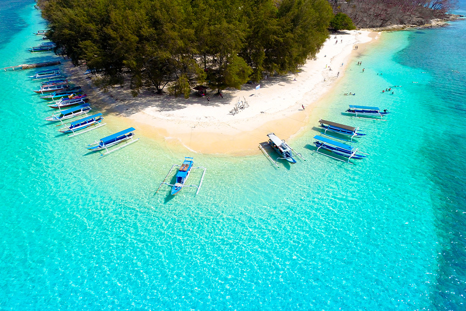 Spiaggia bianca nel tour soggiorno mare a Bali