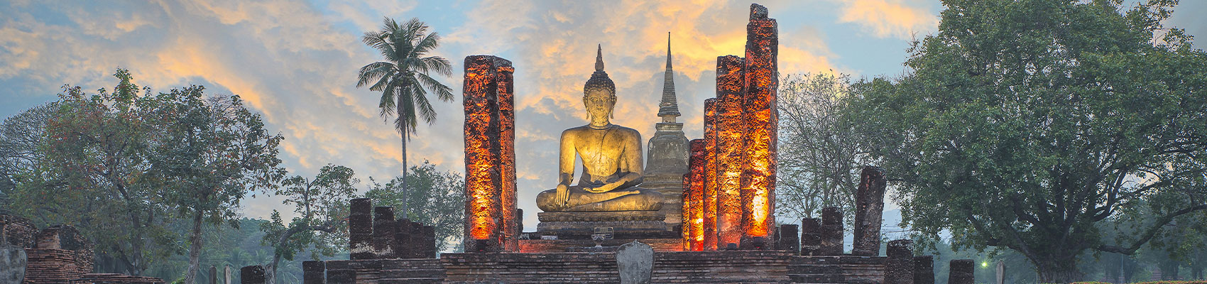 Tempio dorato in Thailandia fotografato durante il tour Siam d'Autore di Originaltour