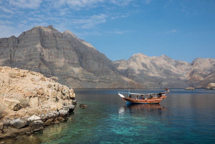 Imbarcazione tradizionale immortalata durante un'escursione nel Musandam
